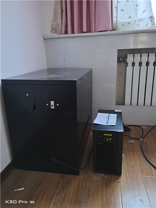 ����UPS�Դ